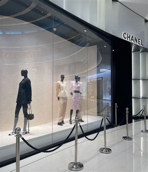 how to get a job at chanel corporate|Chanel remote jobs.